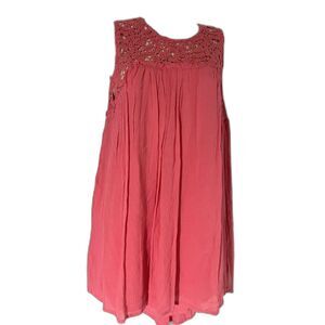 Chelsea &Theadore lace detailed sleeveless size S